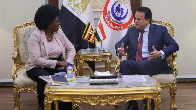 وزير الصحة يستقبل وزيرة العلوم بأوغندا لبحث تطوير التصنيع الدوائي