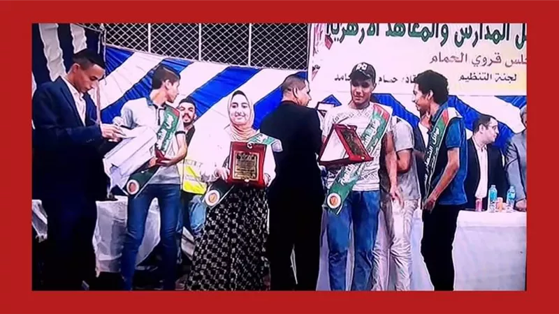 الشعب الجمهوري ببني سويف يكرم 120 طالب وطالبة من المتفوقين