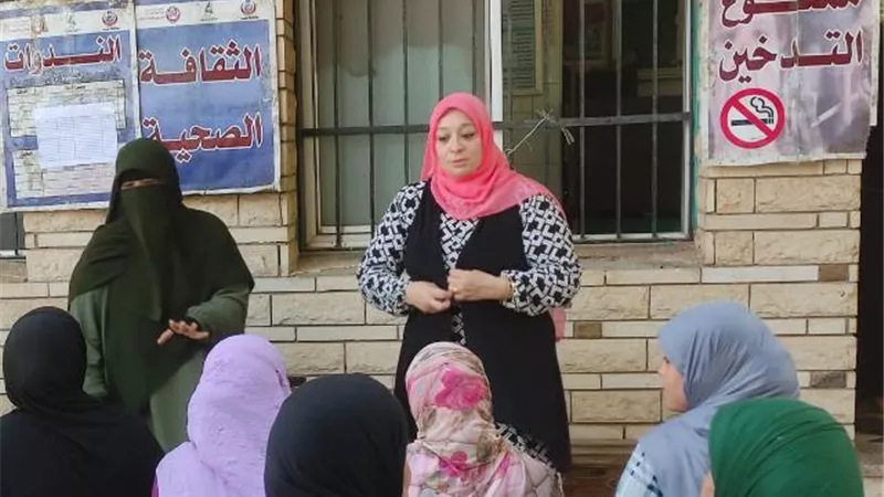 الكشف وعلاج ١٢٠٨ مواطنا بقافلة طبية مجانية بقرية نجع البارود بقفط