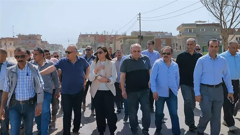 وزير الري يتفقد مشروعات الرى بمحافظة البحيرة