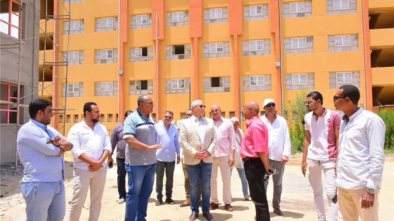 514 مدرسة تسقبل 298 ألف طالب في العام الدراسي الجديد بالأقصر