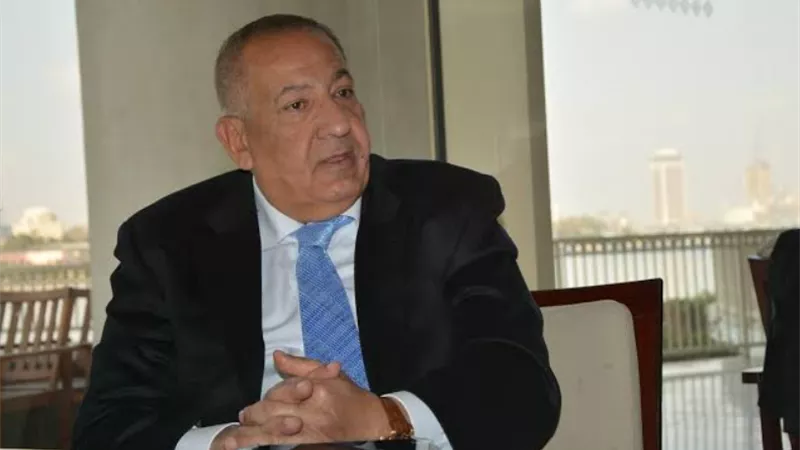 رئيس المصرى يطالب الكاف ياستضافة الافضل في افريقيا