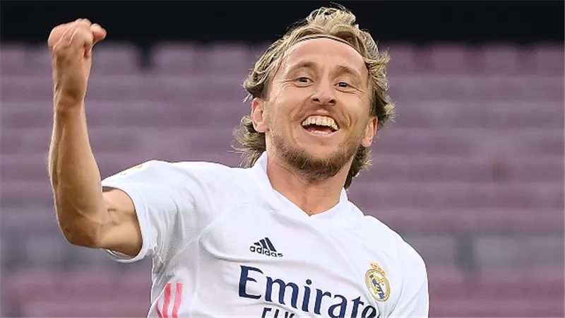 مودريتش يكشف عن وجهته قبل الانضمام ريال مدريد