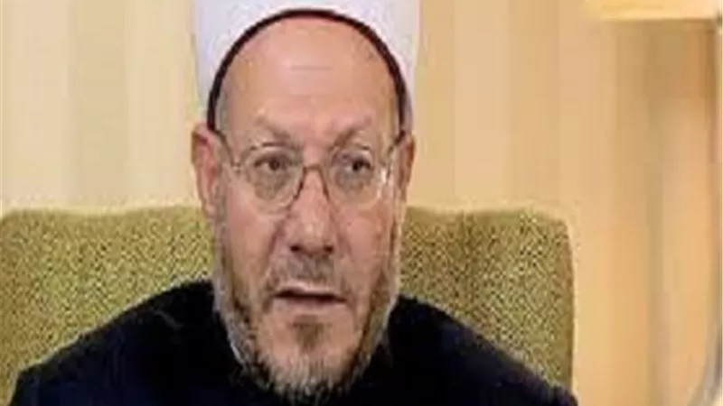 المفتي للقادرين: الأقربون أولى بالنفقة وعليك بمد يد العون للمحتاجين