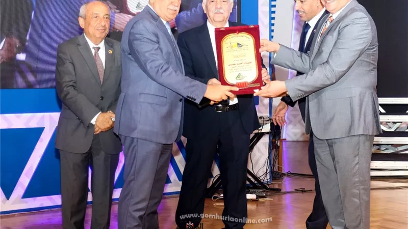 المهندسين تكرم اوائل كليات الهندسة فى يوم المهندس المدنى