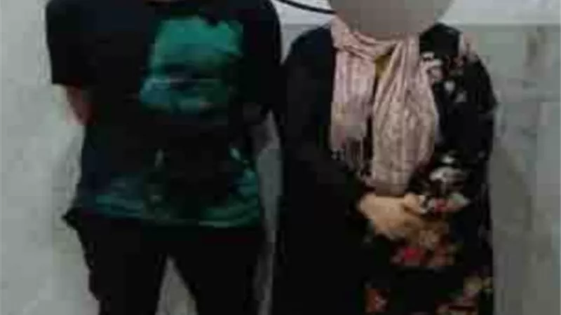 بـ شهادة الميلاد.. القبض على زوجين عرضا طفلتهما للبيع على الفيسبوك