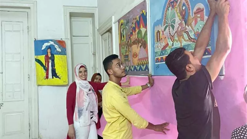 وزير التعليم يبدأ الدراسة من الغربية والبحيرة.. ثم القاهرة والجيزة