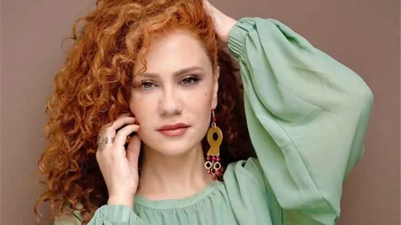 لينا شماميان تكشف حقيقة اسائتها للنساء بعد دفاعها عن الرجل المصري