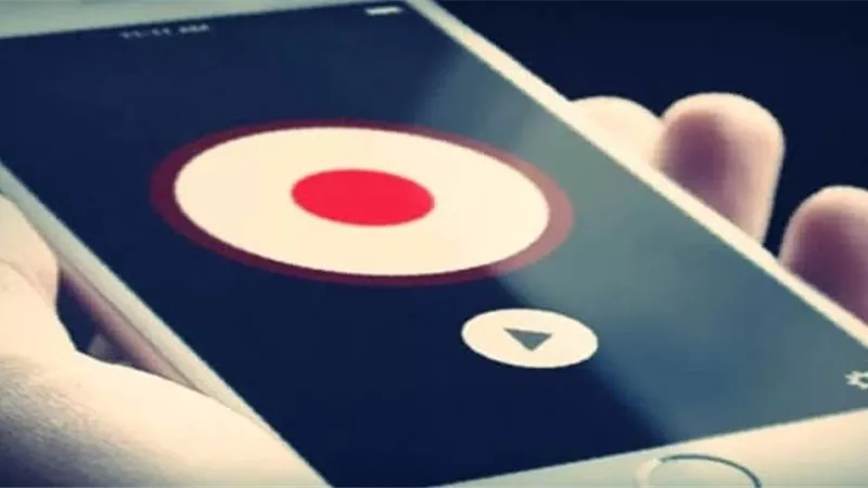 تعرف على الحالات التي يجوز فيها تسجيل مكالمات للآخرين دون عقوبة