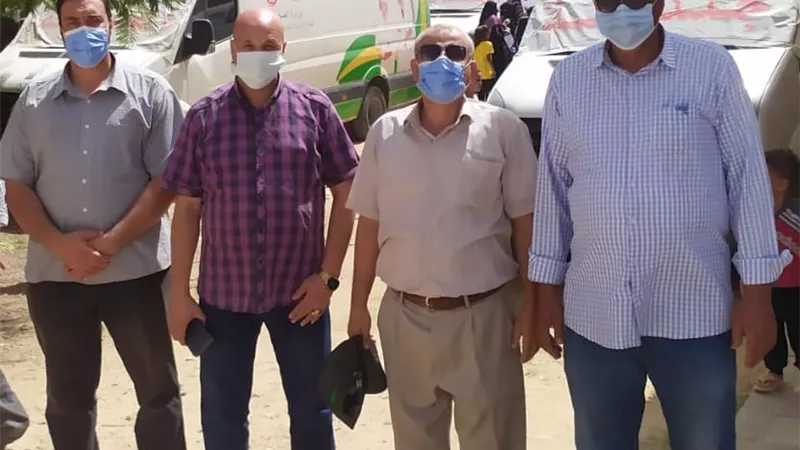 الكشف على 1157 في قافلة علاجية ضمن مبادرة حياة كريمة بقرية العجره