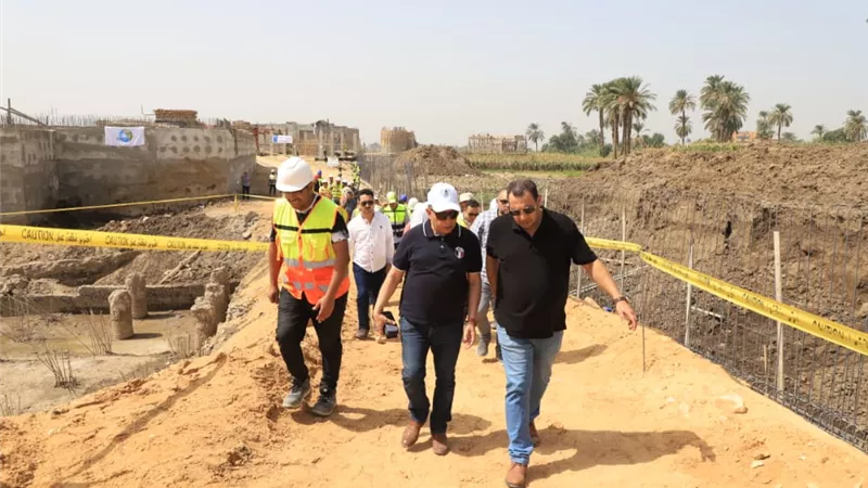 رئيس مياه أسيوط يتفقد أعمال إنشاء المعابدة المرشحة بتكلفة 220 مليون
