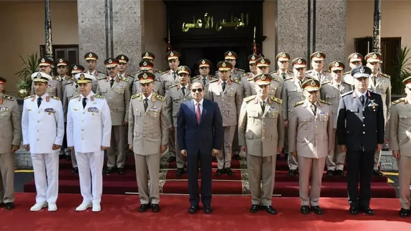 الرئيس السيسي يترأس اجتماع المجلس الأعلى للقوات المسلحة لمناقشة جهود حماية الأمن القومي المصري