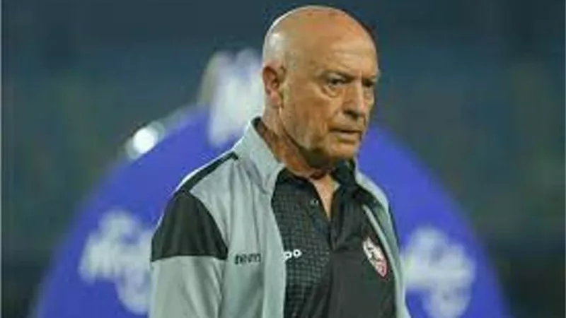 احمد حسن: فيريرا يرفض استكمال بطولة الدورى بدون اللاعبين الدوليين