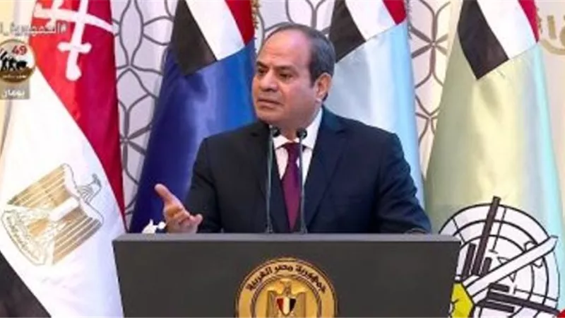 السيسى: نخوض معركة البناء والتنمية لتغيير واقعنا والعبور للجمهورية الجديدة