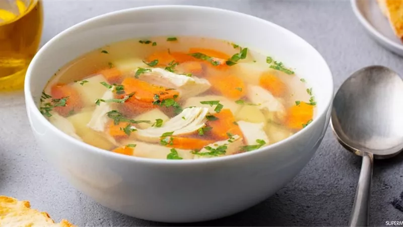 طريقة عمل شوربة دجاج كيتو