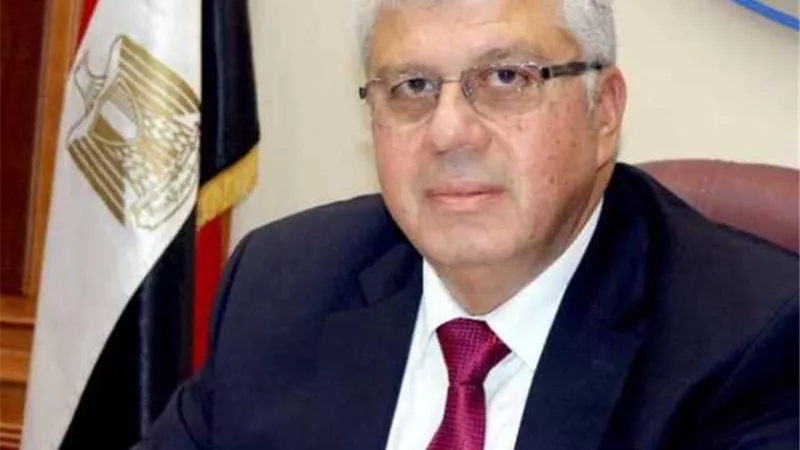 ازمة 800 طالب بكلية التربية الرياضية فى بنى سويف