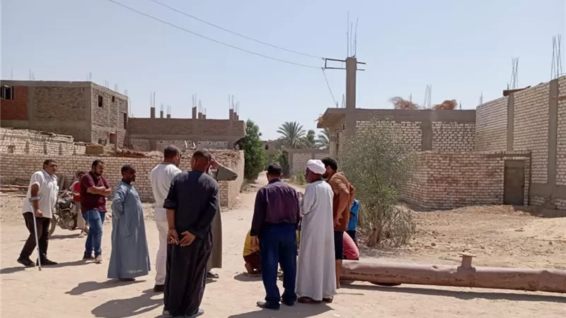 مشروعات حياة كريمة تتواصل بقرى دشنا