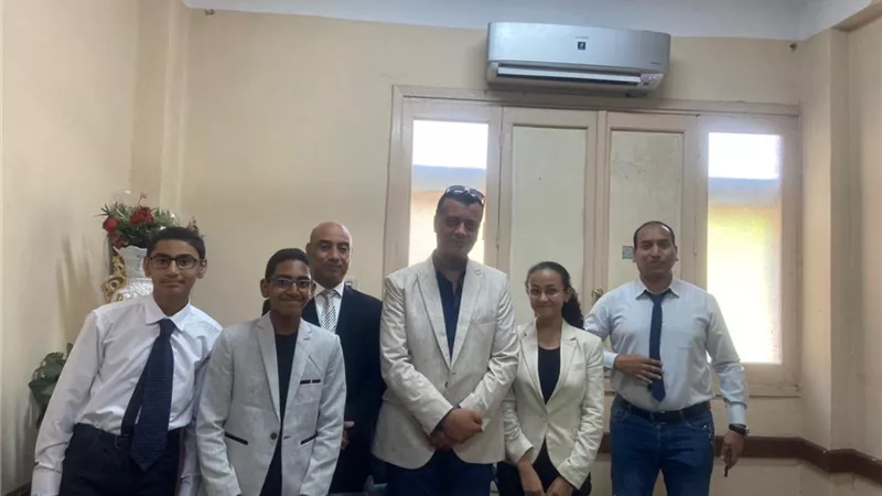 إلغاء تكليف مدير مدرسة لبيع منتجات غير مصرح بها داخل المدرسة