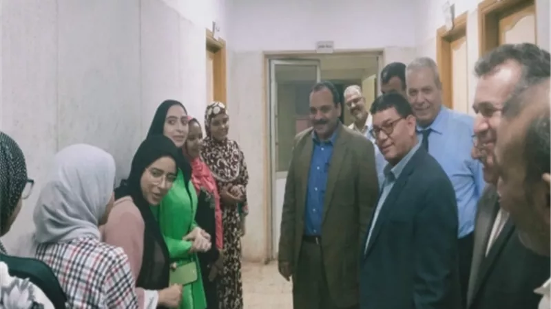 نائب رئيس جامعة بنها يتفقد الخدمات بالمدينة الجامعية بمشتهر