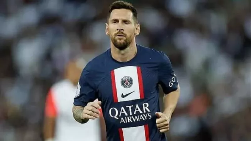 حقيقة عرض برشلونة إلى ميسي وموقفه من العودة