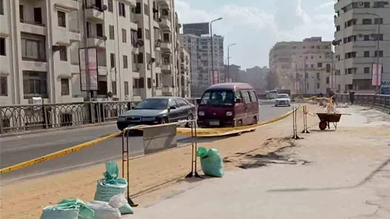 إغلاق جزئي بكوبري الجيزة المعدني