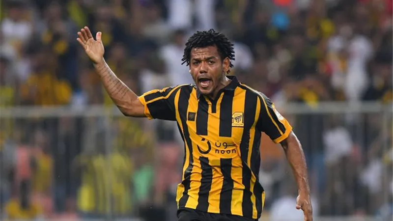 الإتحاد يتقدم على الفتح في الشوط الأول