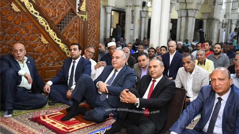محافظ قنا يشهد الاحتفال بالمولد النبوي بمسجد سيدي عبد الرحيم القنائي