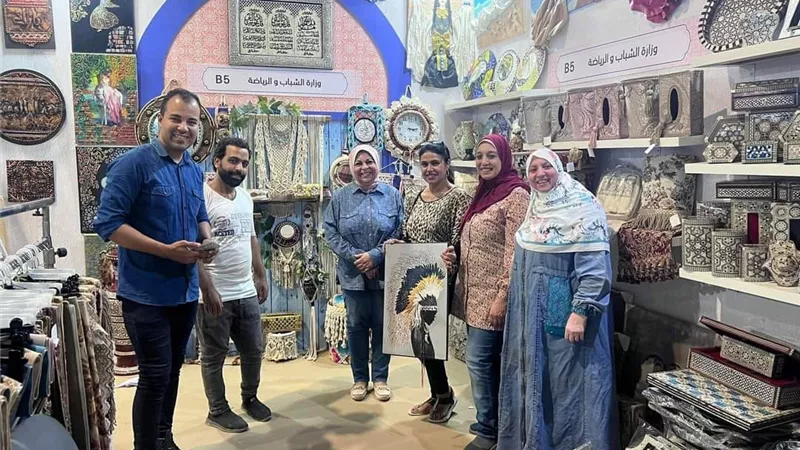 الشباب والرياضة تشارك بمعرض 