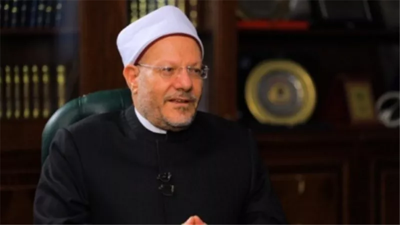 مدح النبيّ من أعظم القربات..وهذا فضله