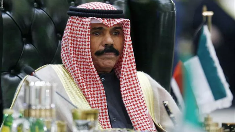أمير الكويت يتوجه إلى إيطاليا فى رحلة علاج