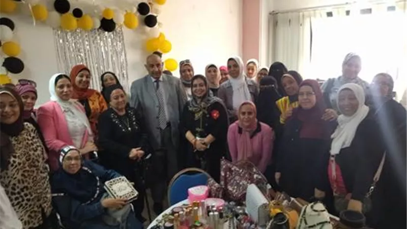 القوى العاملة:معرض لدعم المرأة المعيلة وتوفير فرص عمل لها بالاسكندرية
