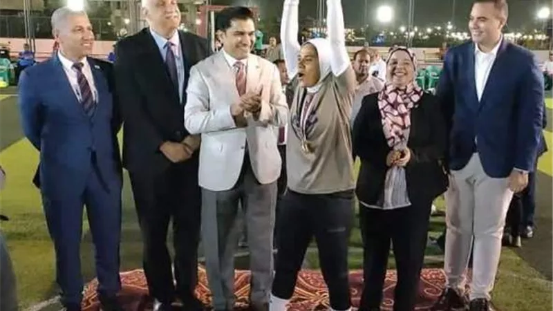 الأمل يتوج بدرع الدوري الأول للسيدات للمينى فوتبول
