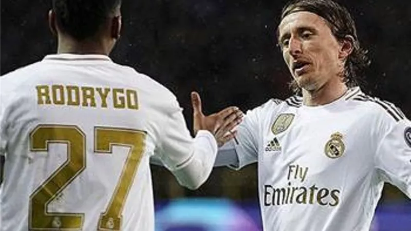 انشيلوتى يعلن تشكيل ريال مدريد امام خيتافى .. عودة مودريتش
