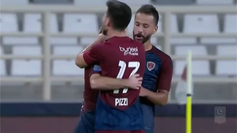 اول مشاركاته ..احمد رفعت يصنع هدفين فى فوز الوحدة الاماراتى على النصر
