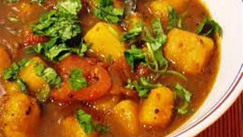 لها فوائد عديدة..طريقة عمل شوربة الخضار بالكاري