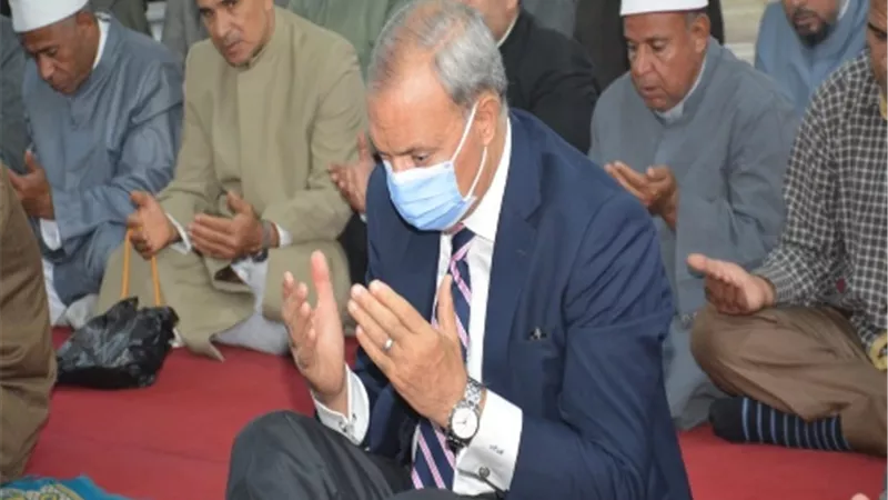 محافظ القليوبية يشهد إحتفال مديرية الأوقاف إحياءً لذكرى المولد النبوي