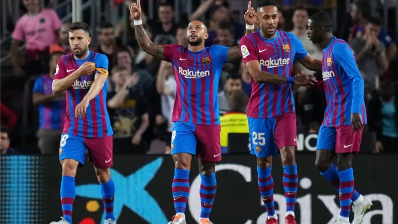 تشافى يعلن تشكيل برشولنة لمواجهة سيلتا فيجو بالدورى الأسبانى