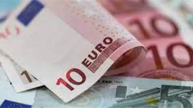 سعر اليورو اليوم الاثنين 10-10-2022