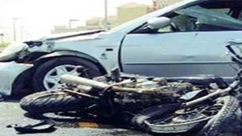 إصابة 4 فى تصادم سيارة مع تروسيكل بالشرقية