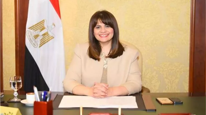 الهجرة: بدء إذاعة برنامج للمصريين بالخارج بعنوان 