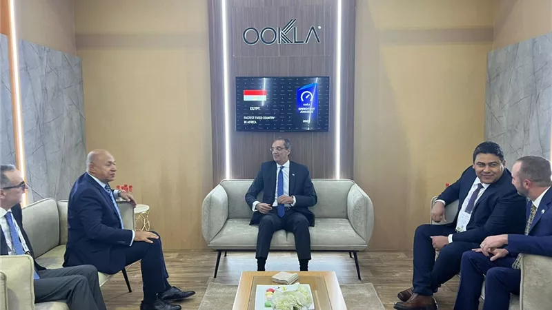 الاتصالات:التوسع فى مشروعات تطوير البنية التحتية للوصول إلى مصر الرقمية