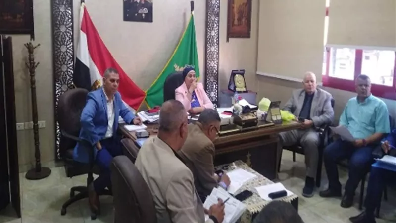 أبرزها منع الضرب.. توجيهات من وكيل التعليم بالقليوبية لمديرى الإدارات