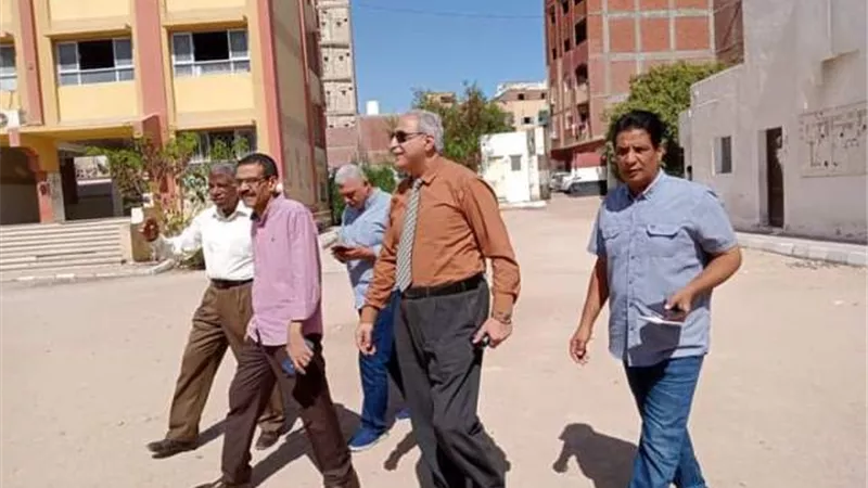 تعليم البحر الأحمر: متابعة دقيقة لكافة المدارس ومكافأة لاحسن طابور