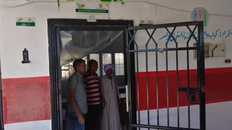حملات تفتيشية على بنك الطعام في مدارس سفاجا