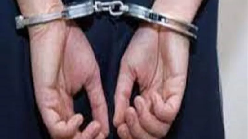 ضبط عاطل ينقب عن الاثار داخل منزل بالمرج
