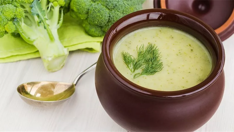 طريقة عمل شوربة البروكلي بالشوفان