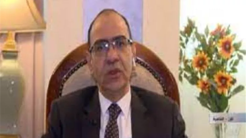 موجات جديدة من كورونا؟.. رئيس مكافحة الوباء يكشف