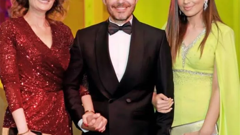 أحمد زاهر يخطف الانظار من مهرجان الشارقة السينمائي ..صور