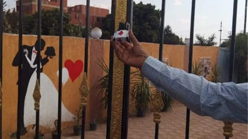 غلق وتشميع قاعة أفراح وكافيتريا بمشتهر و محل بأجهور للعمل بدون ترخيص