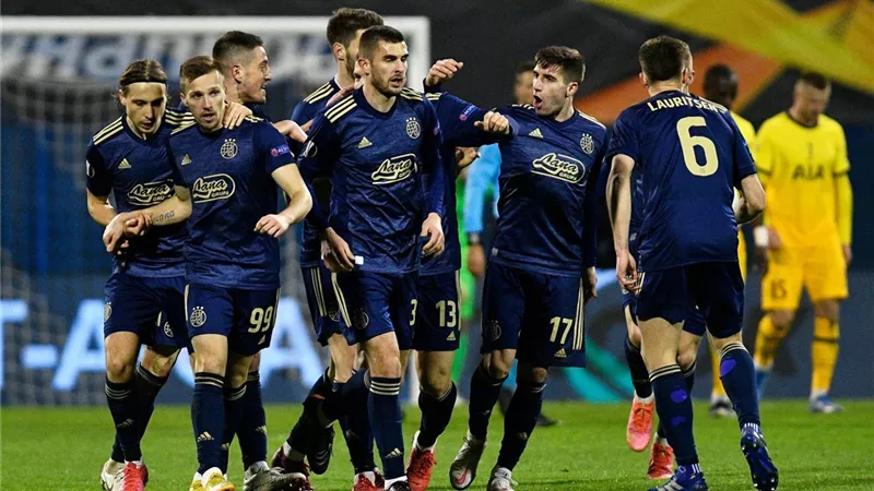 دينامو زغرب يتعادل مع ريد بول سالزبورج ايجابيا بدورى ابطال اوروبا